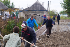 Aanleg_betonpad-zigeunerkamp (14)